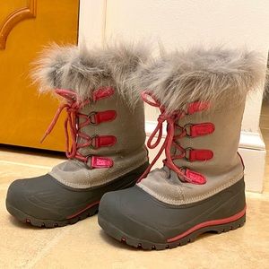 Northside Girls Snow Boots Size 4